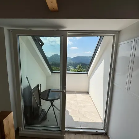 Apartma Pr'mejac *
